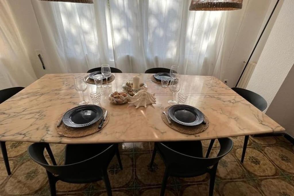 Appartement En Delante Del Mar *